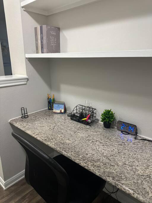 Devine Livings At Hermann Park Apartment