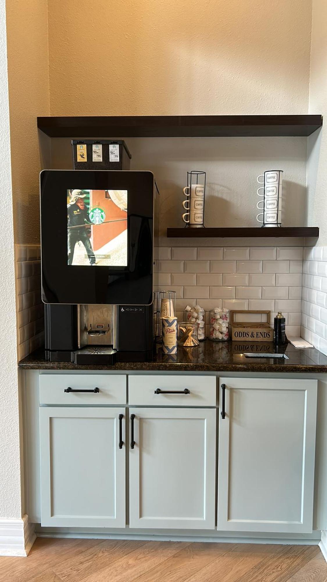 Apartment Hidden Gem At Med Center 2br & 2ba *