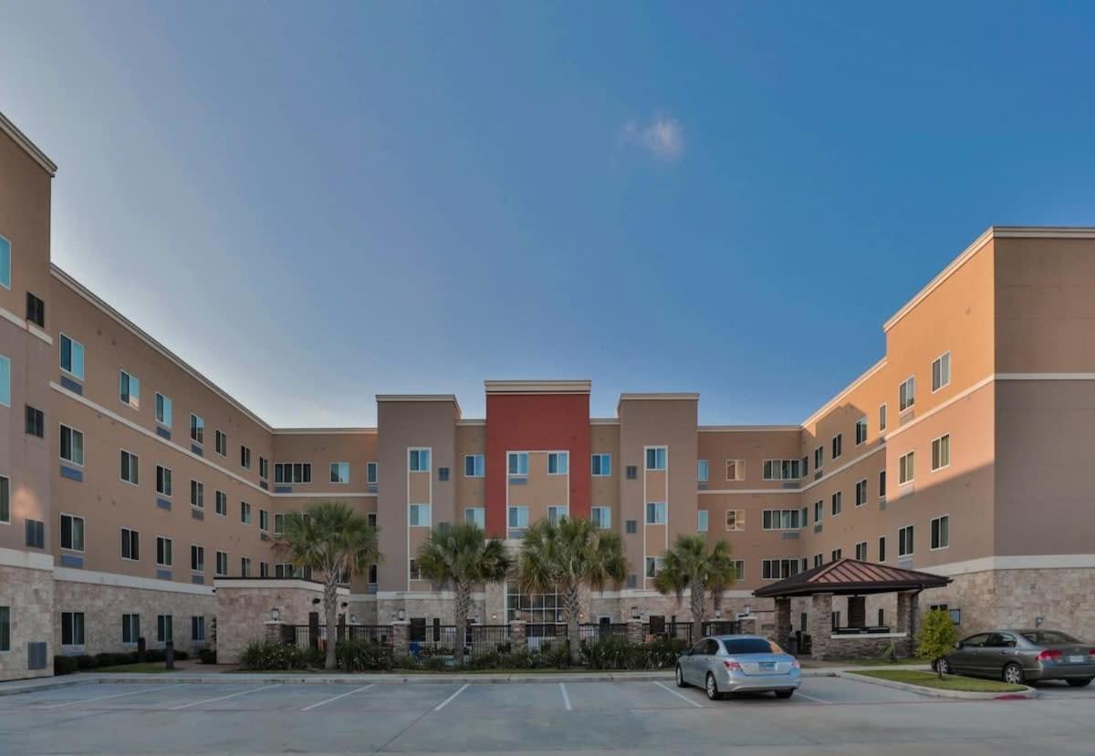 Free Parking Free Wifi With Kitchen Washer Dryer Relux Studio Group 2 Houston