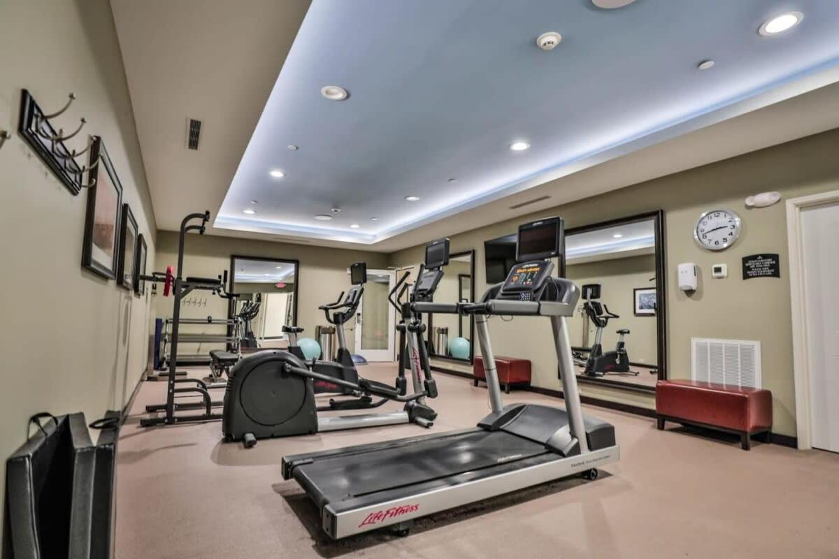 Apartment Kitchen Free Parking Washer&dryer Gym Relux Studio Group 1 Houston