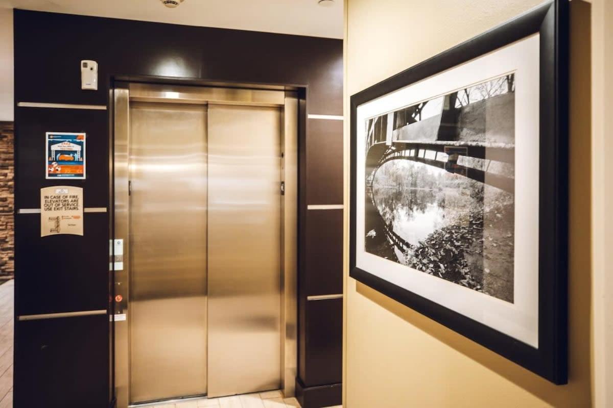 Apartment Kitchen Free Parking Washer&dryer Gym Relux Studio Group 1 Houston