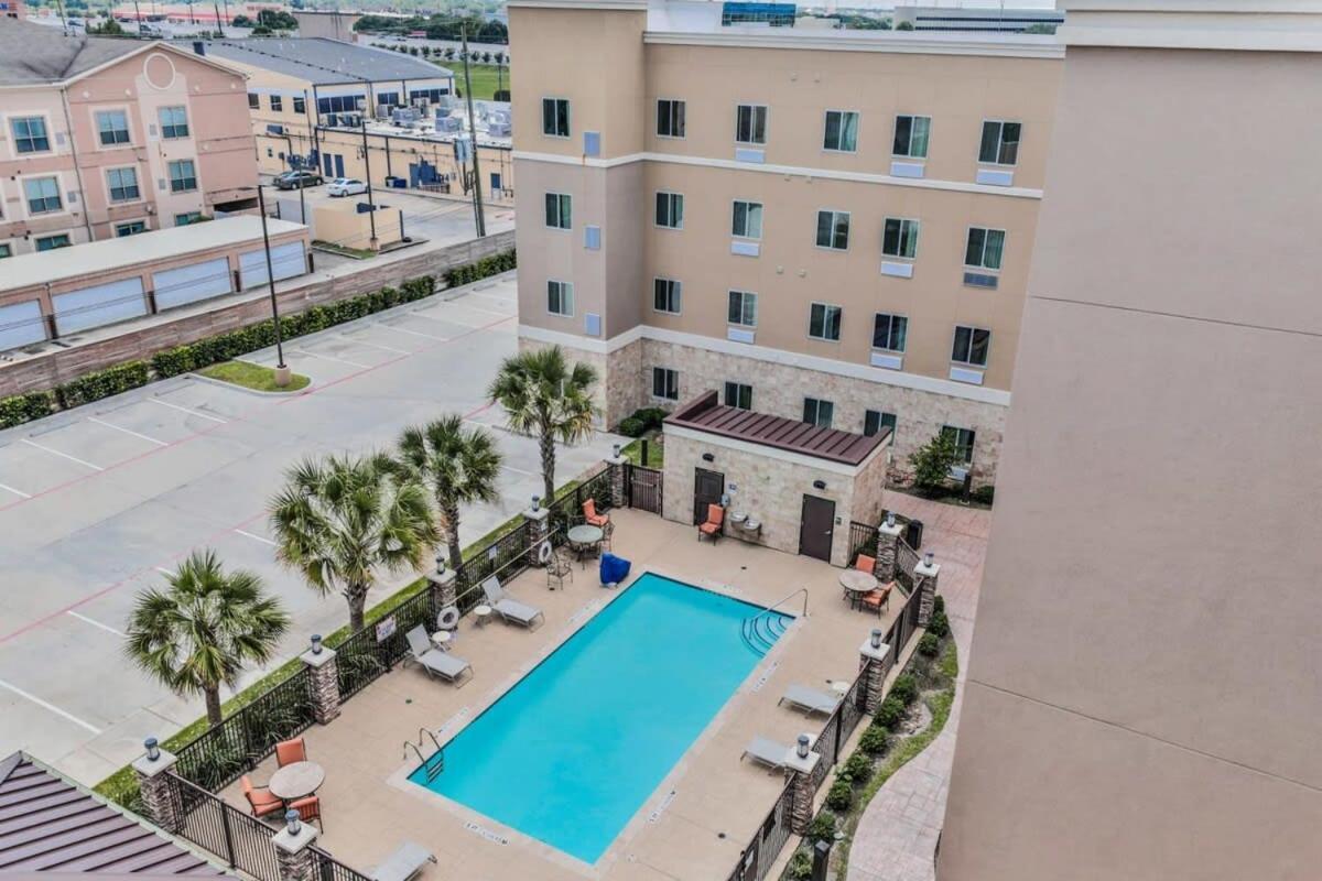 Apartment Kitchen Free Parking Washer&dryer Gym Relux Studio Group 1 Houston