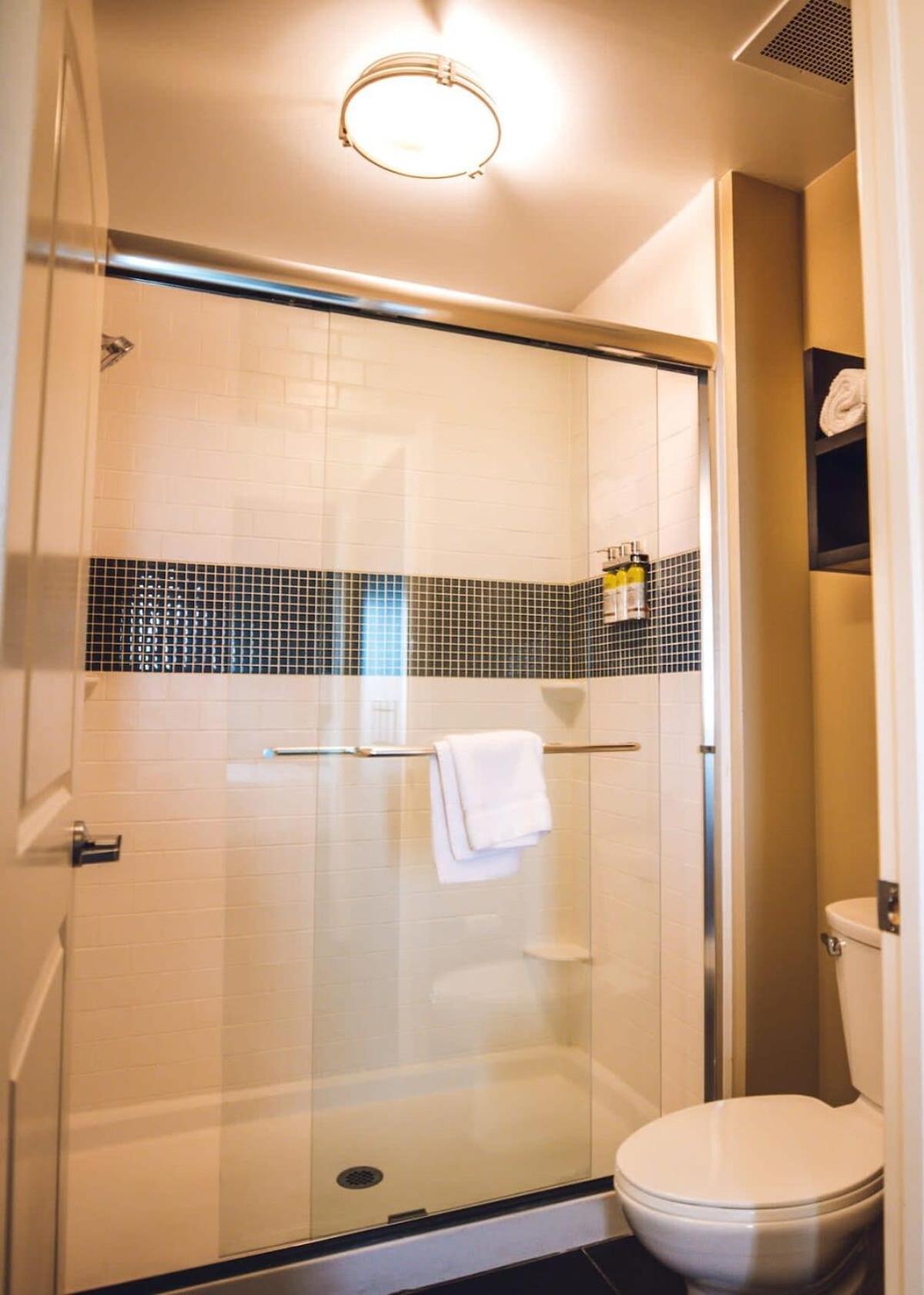 Kitchen Free Parking Washer&dryer Gym Relux Studio Group 1