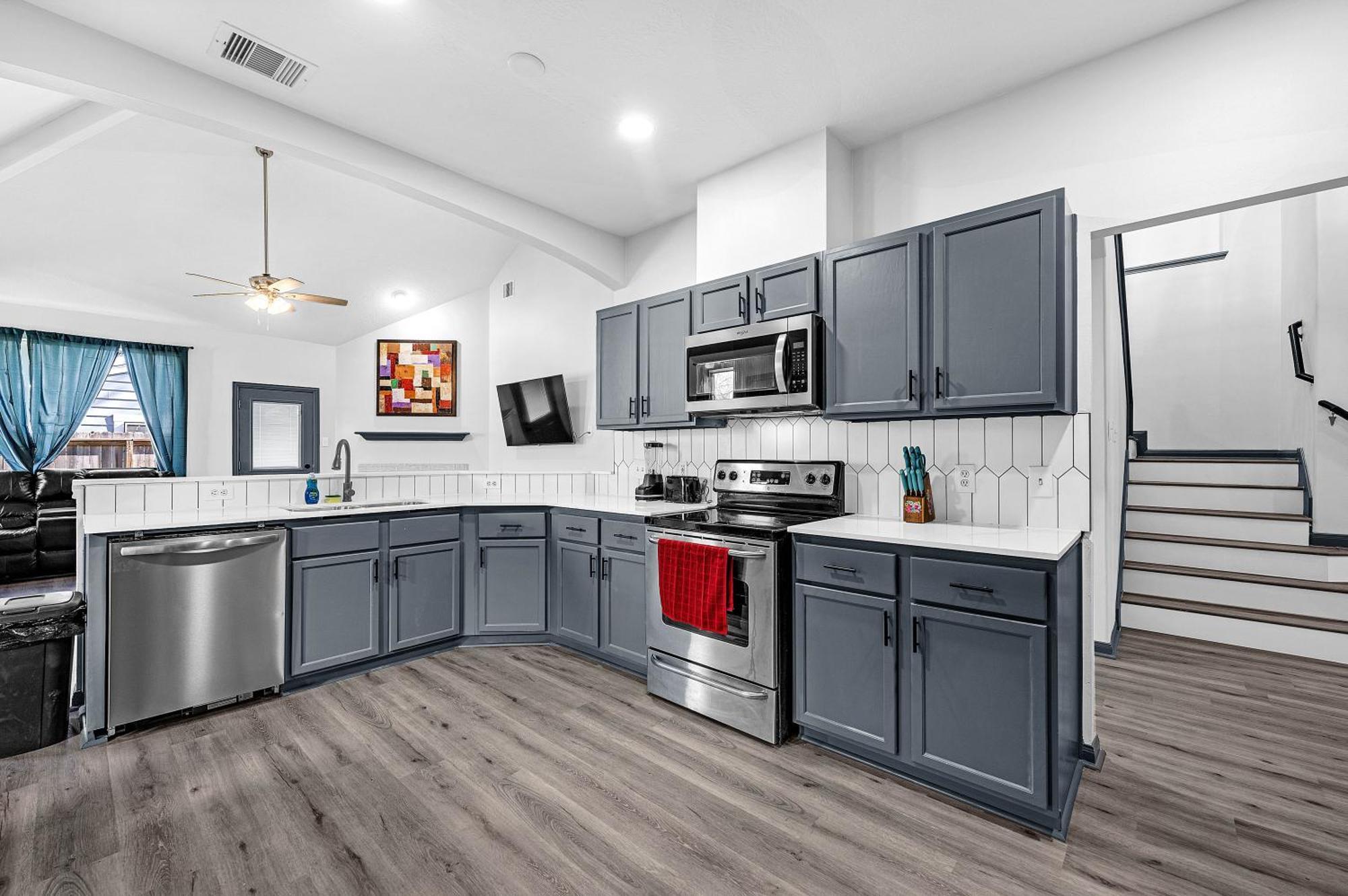 New 2800sq Ft 5br/2.5 Ba. Hwy6/copperfield/katy