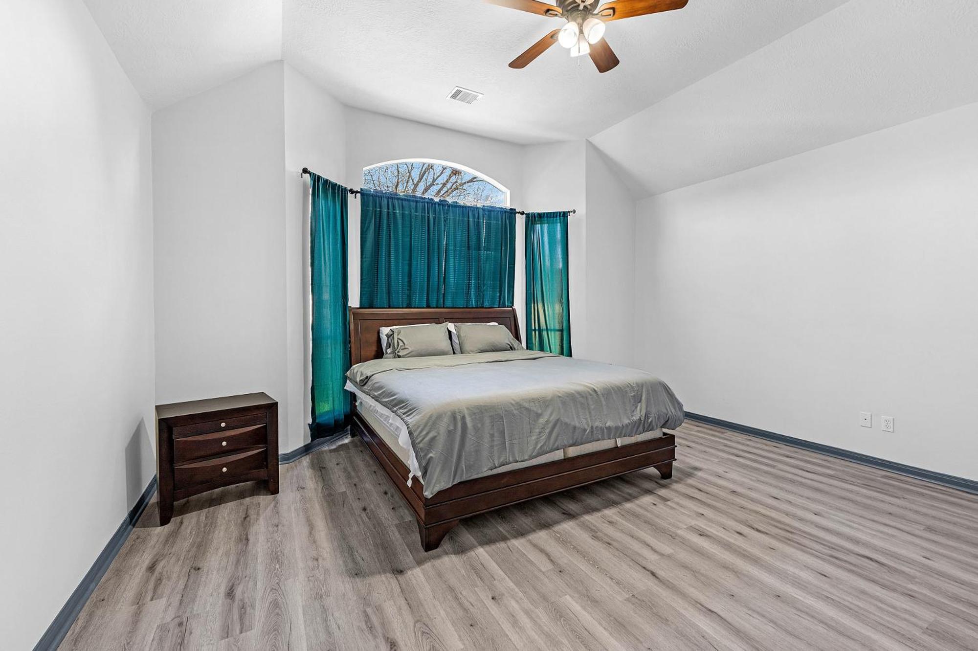 New 2800sq Ft 5br/2.5 Ba. Hwy6/copperfield/katy