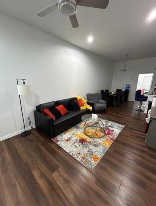 Relaxing Family Retreat Near Nrg/toyota Stadiums Houston