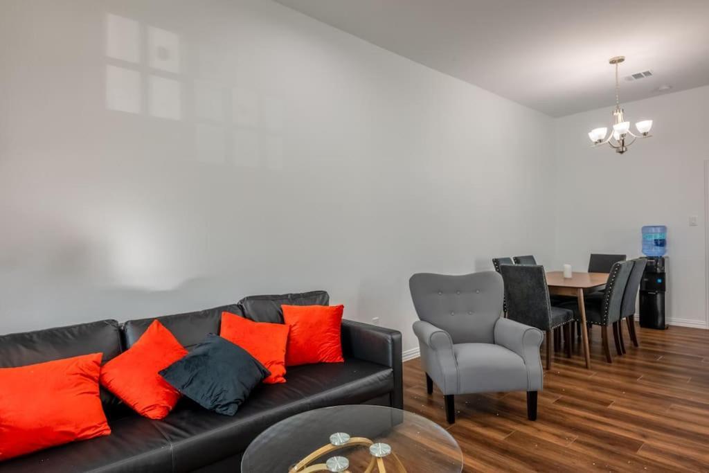 Relaxing Family Retreat Near Nrg/toyota Stadiums Houston
