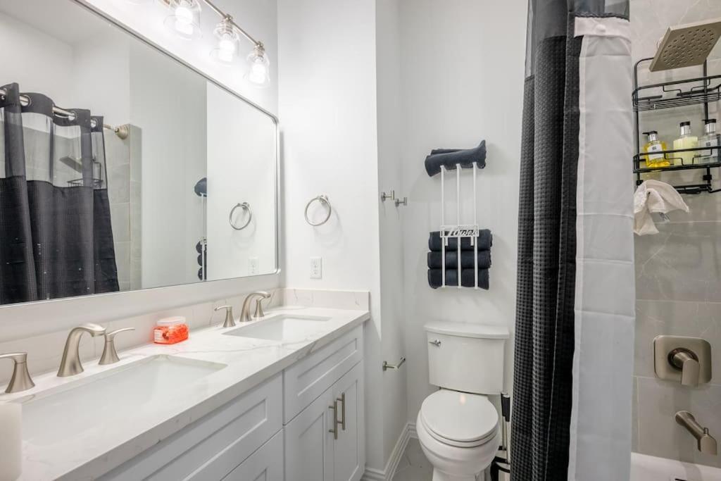 Relaxing Family Retreat Near Nrg/toyota Stadiums Houston