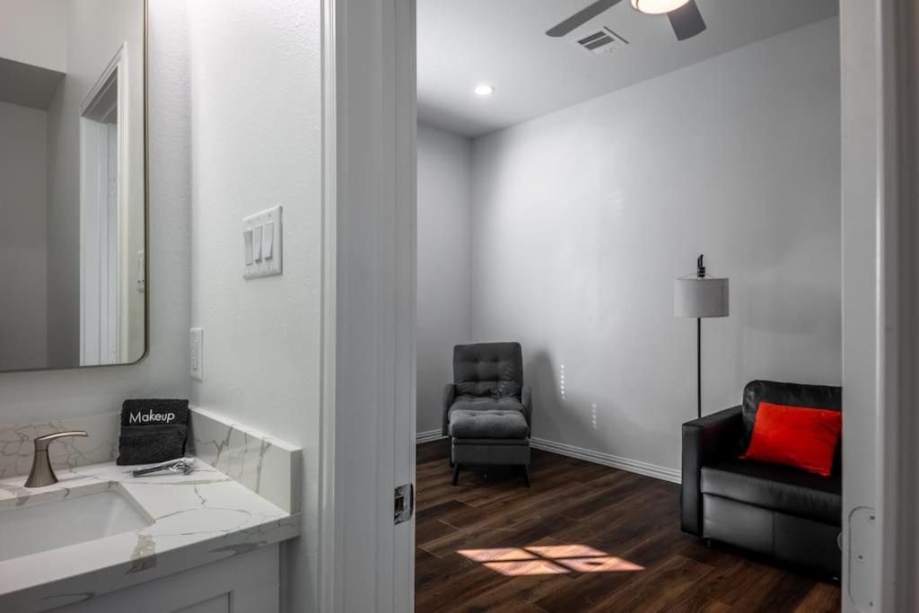 Relaxing Family Retreat Near Nrg/toyota Stadiums