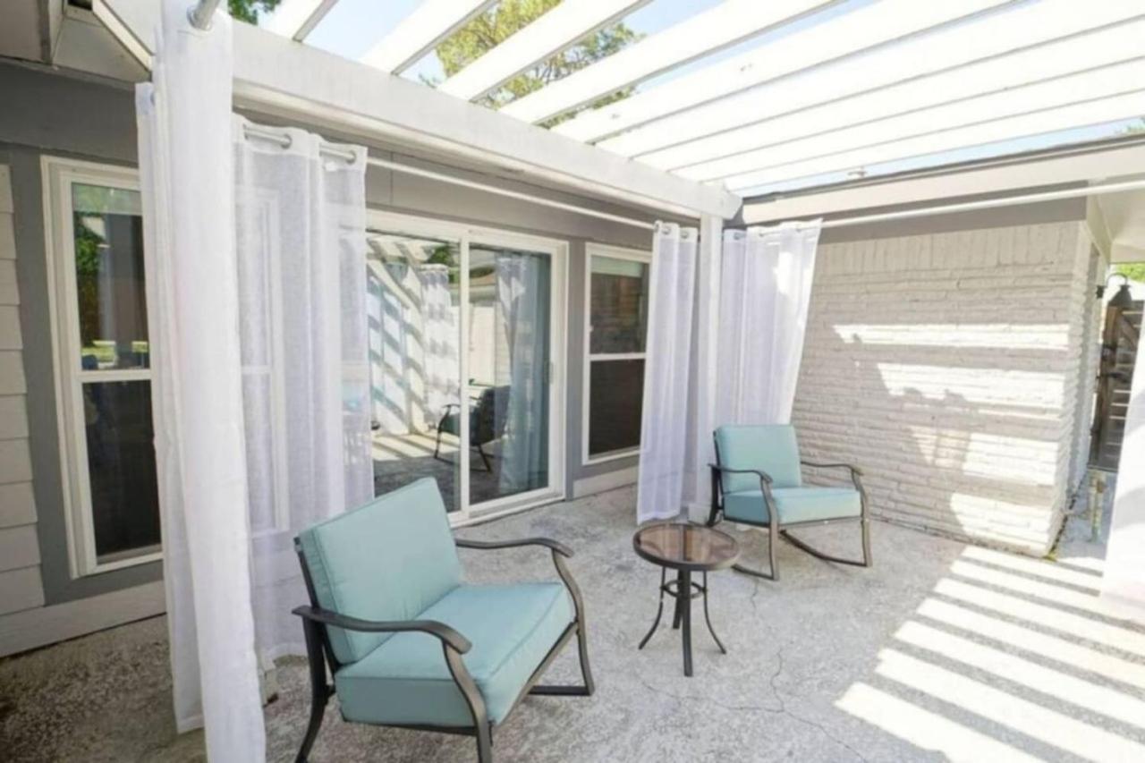 Paradise Retreat Heated Pool Jacuzzi And 75inches Tv