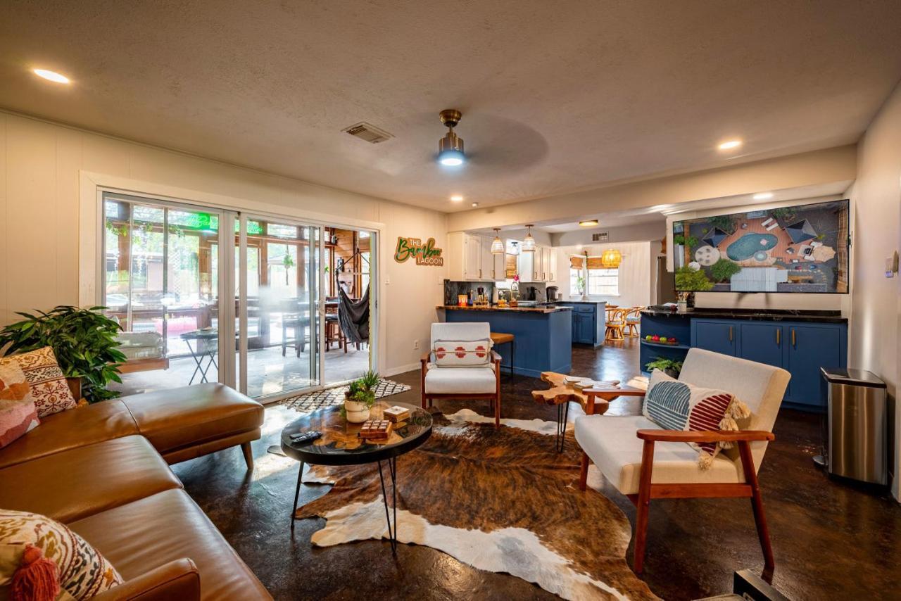 Heated Pool Retreat Outdoortv Bbq And Cozy Gazebos Houston