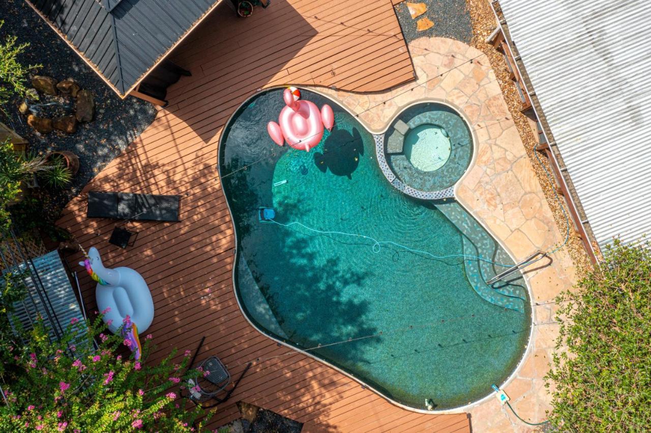 Holiday home Heated Pool Retreat Outdoortv Bbq And Cozy Gazebos *