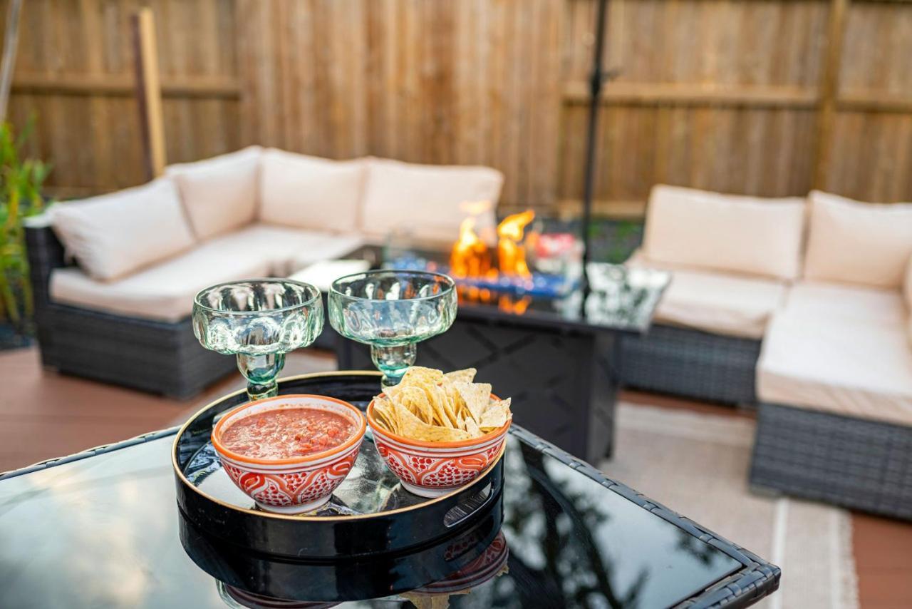 Holiday home Heated Pool Retreat Outdoortv Bbq And Cozy Gazebos