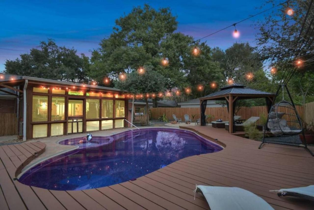 Holiday home Heated Pool Retreat Outdoortv Bbq And Cozy Gazebos *