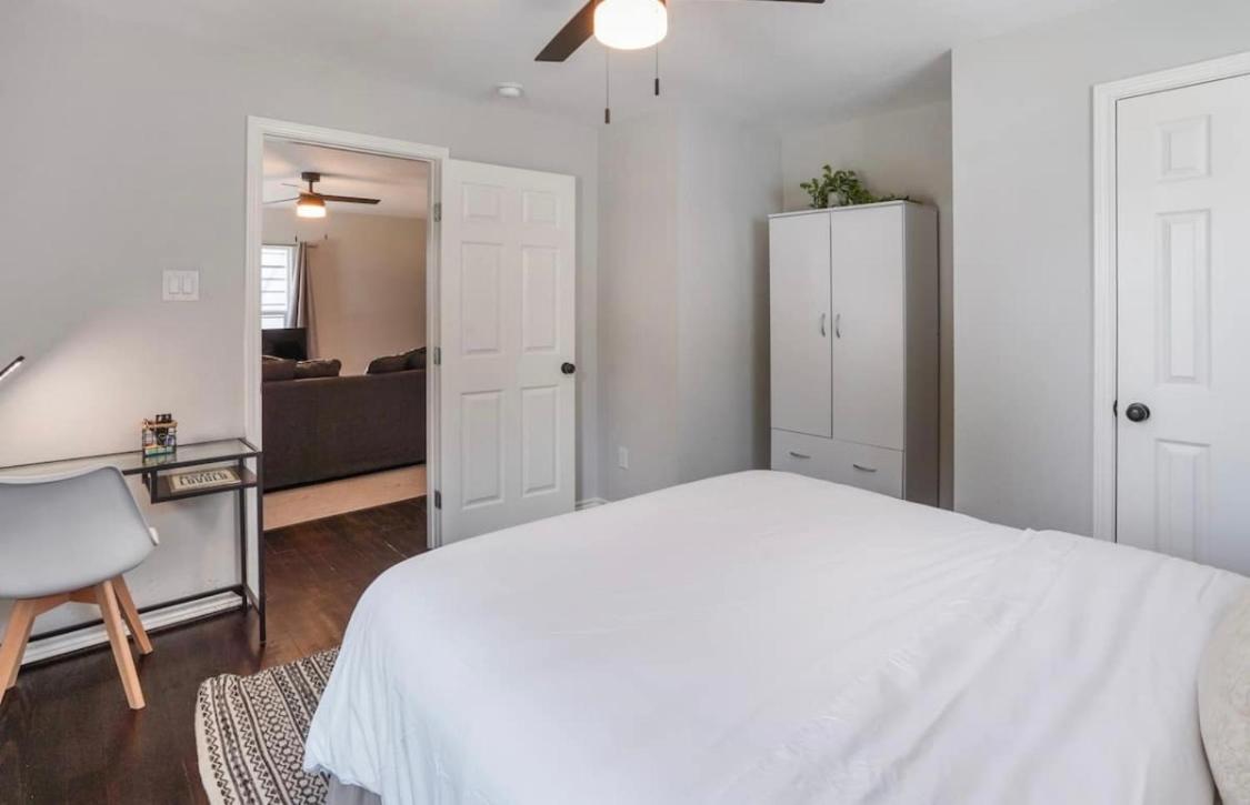 Cozy Heights 2 Bd Bungalow, Walkable Houston