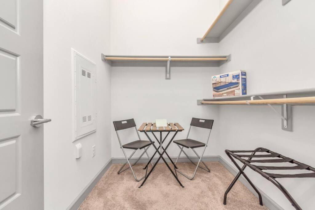 U3 Penthouse Houstonw Car Astros W Skyline-view * Houston