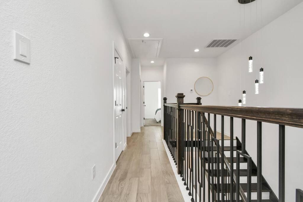Grand Luxe Retreat - Sleeps 8 - Free Parking - Med Center & Nrg Holiday home