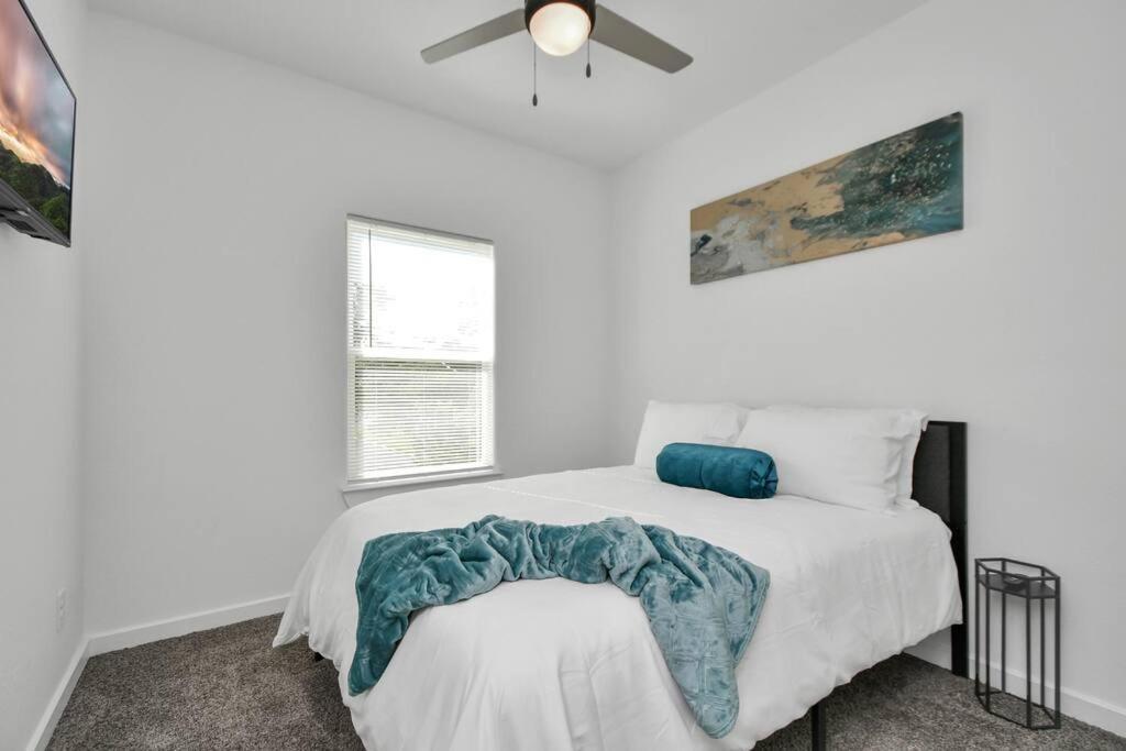 Grand Luxe Retreat - Sleeps 8 - Free Parking - Med Center & Nrg Holiday home