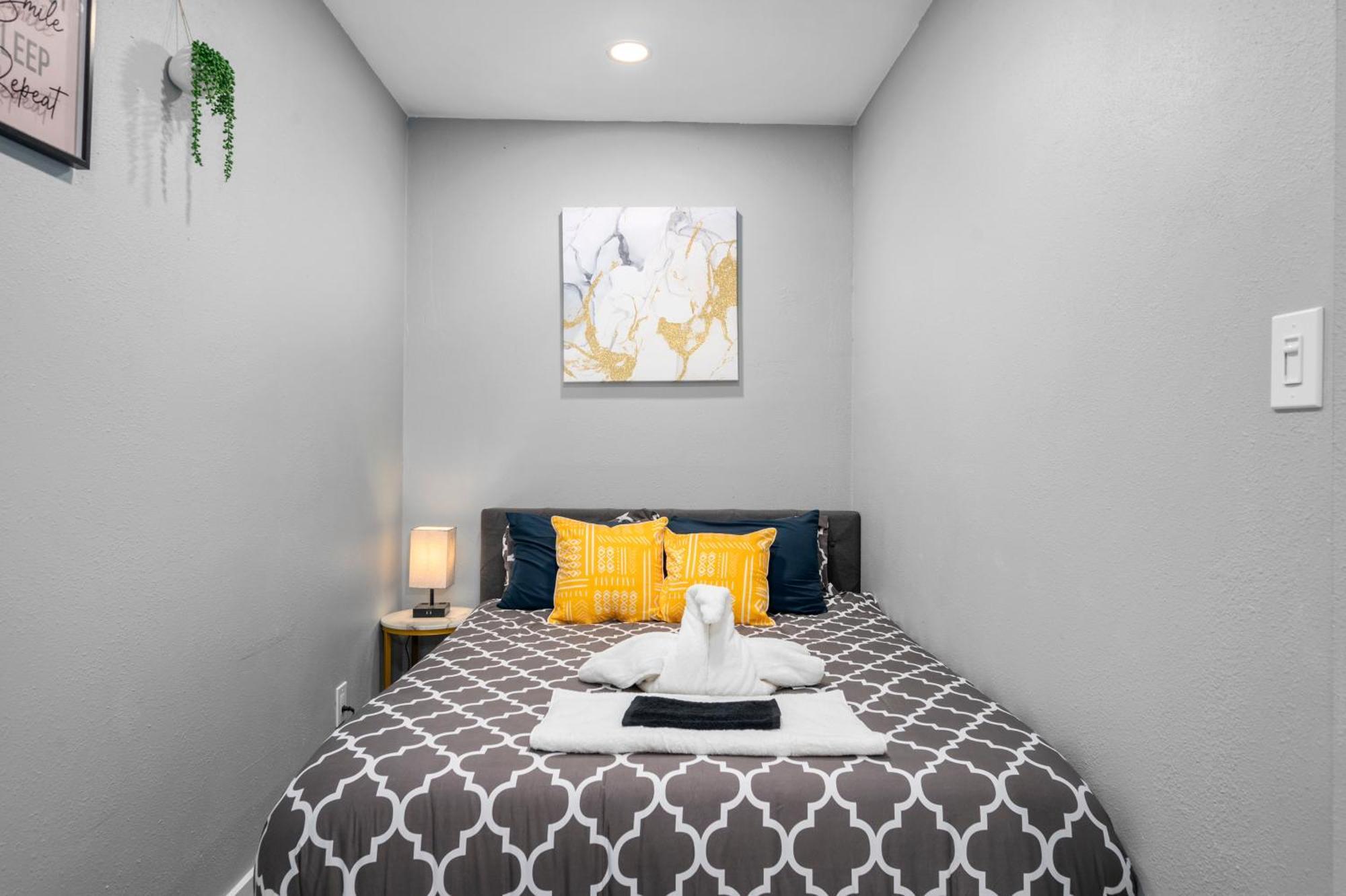 Chic Urban In The Heart Of Apartment