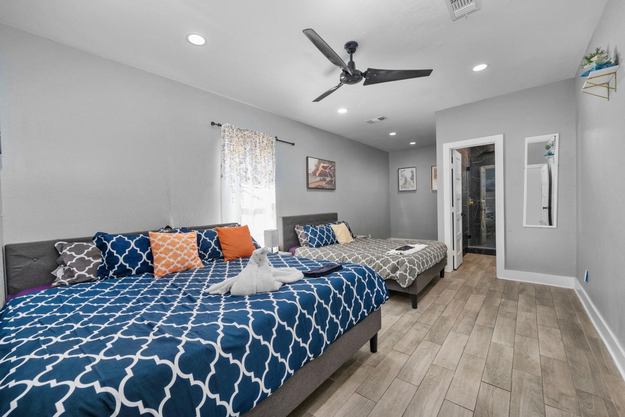 Spacious Galleria With Free Park Houston