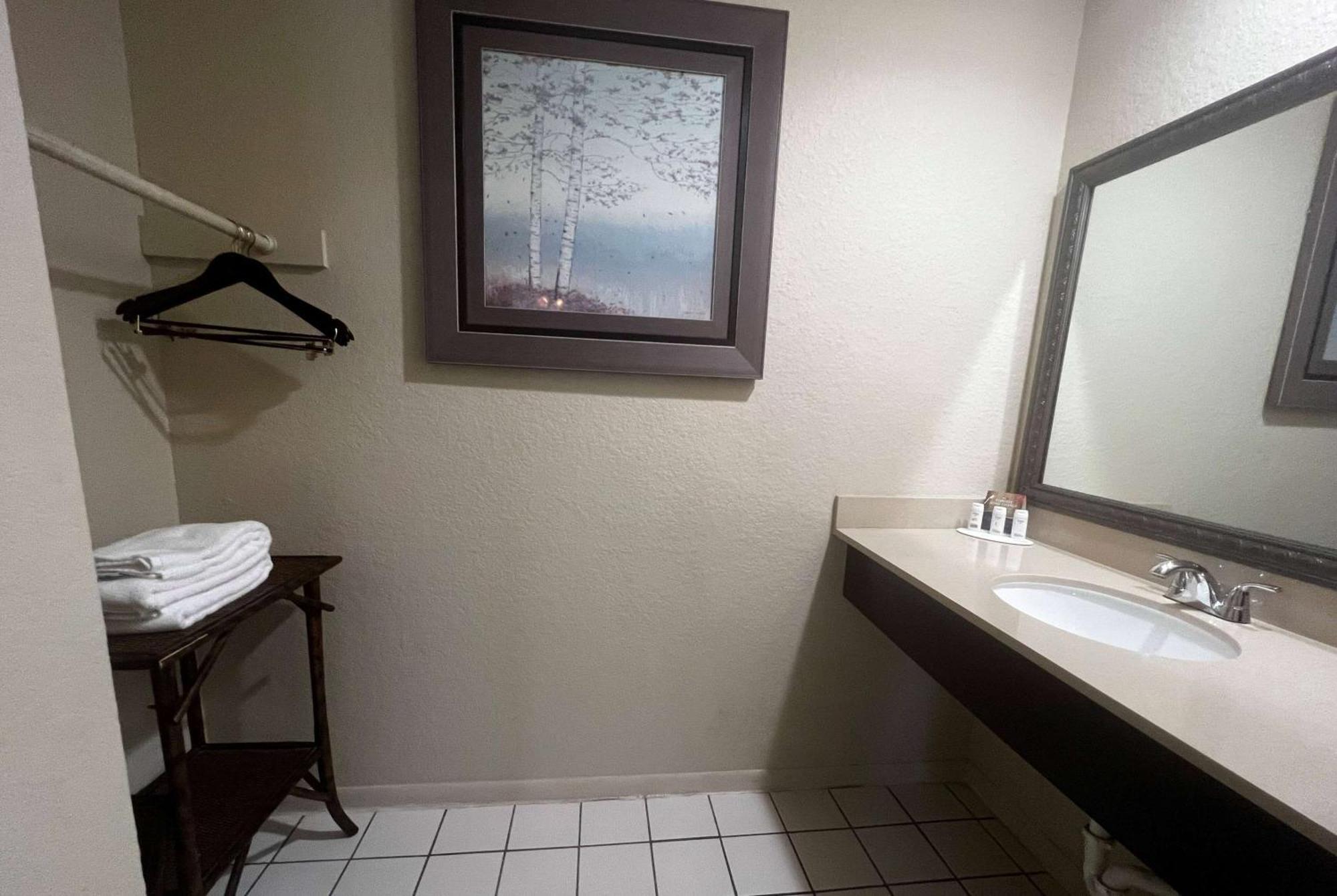 Baymont By Wyndham Houston/westchase Houston
