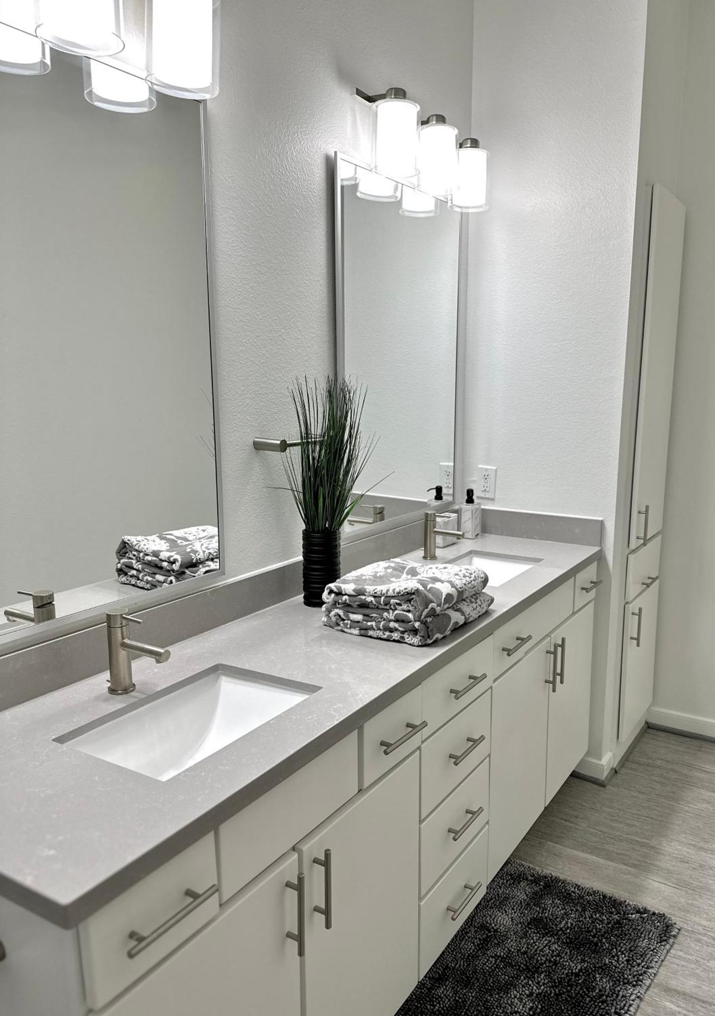 Downtown Dazzle 2 Bedroom * Houston