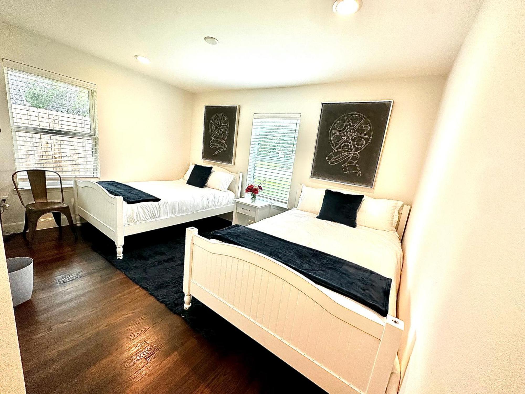 4 Bedroom Retreat 20 Minutes From Nrg Stadium And Hobby Airport * Houston