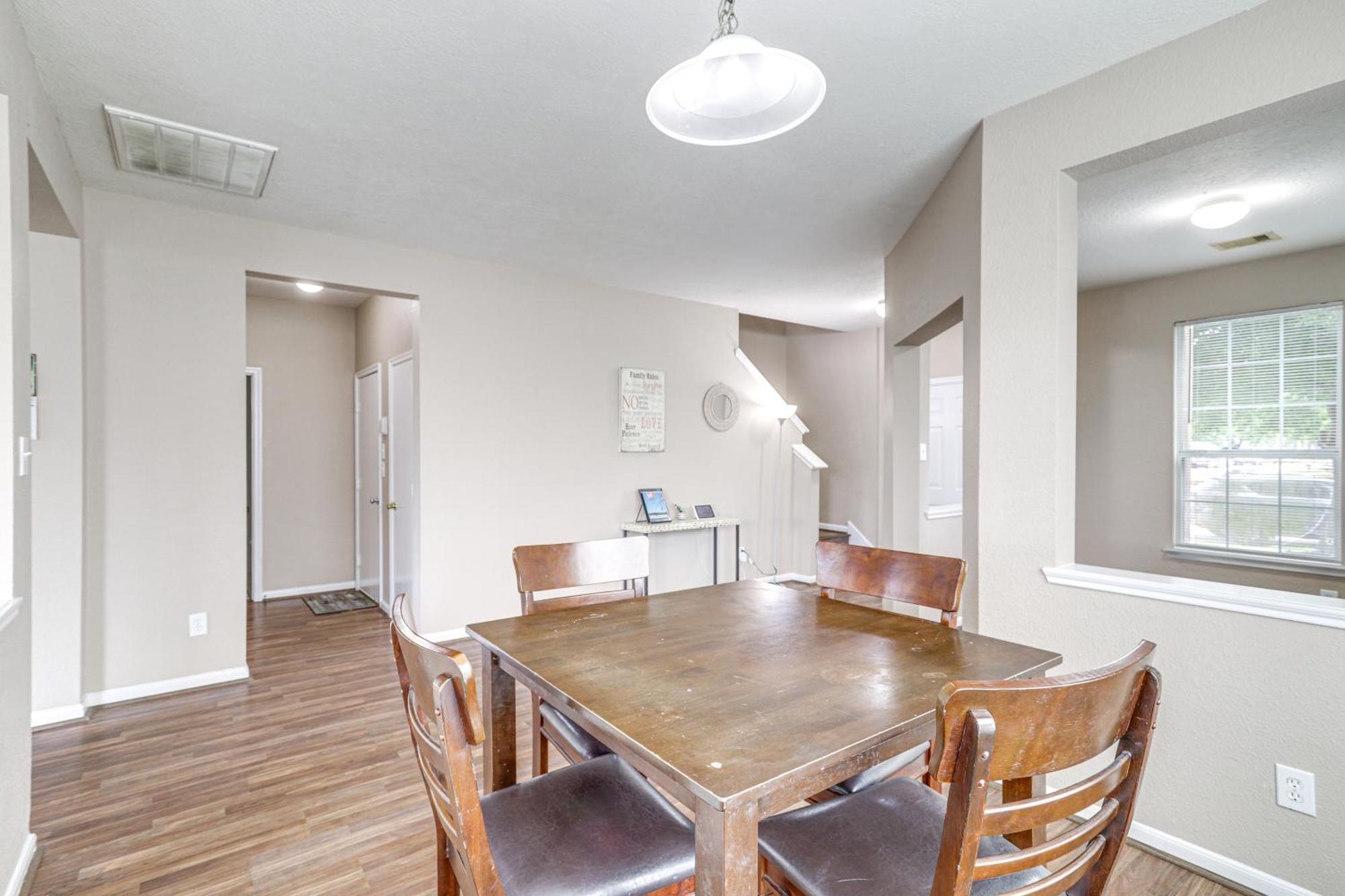 Spacious With Pool Access, Fenced Yard!
