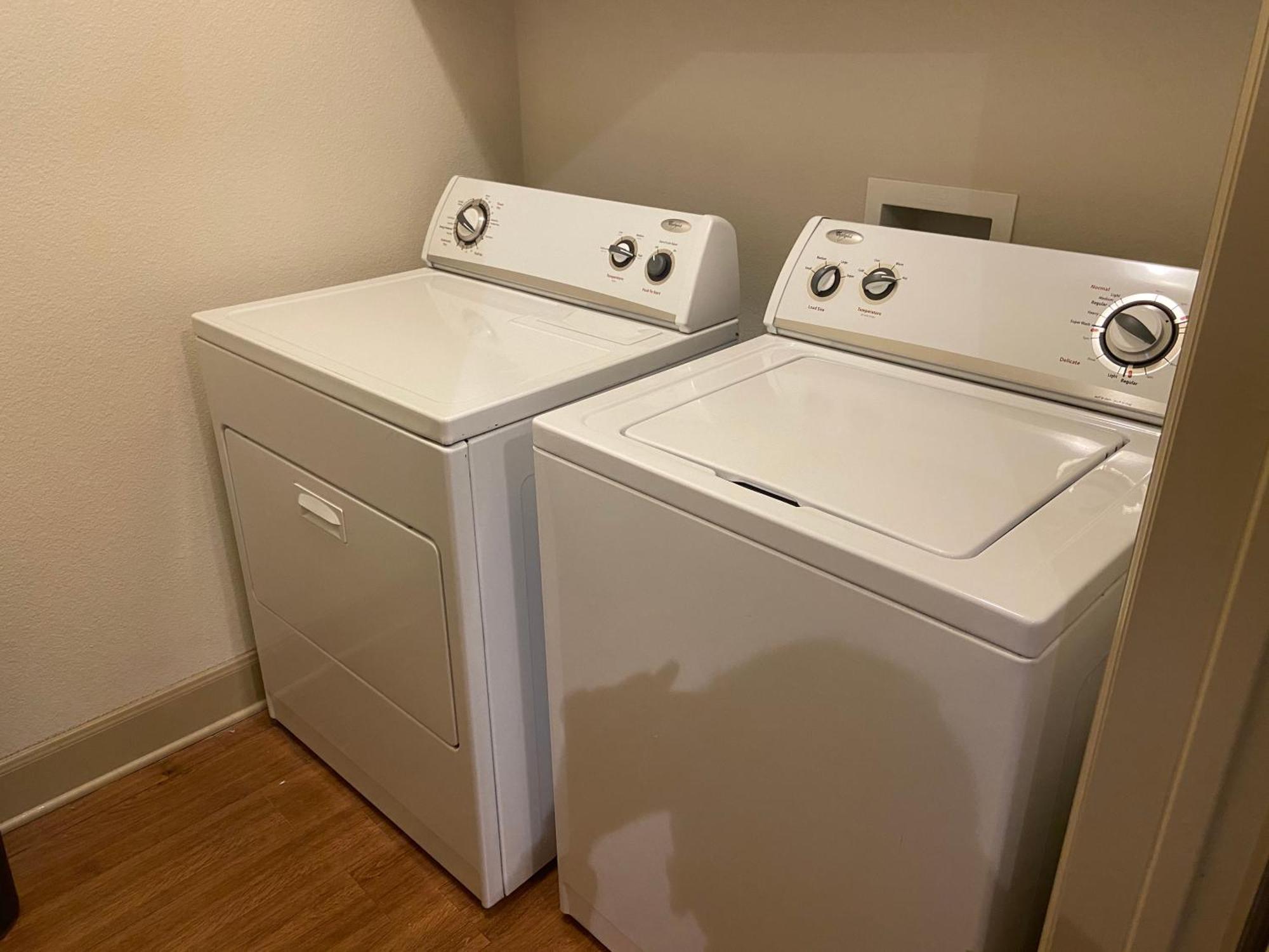Gorgeous Furnished Near Texas Medical Center & Nrg Stadium Apartment *