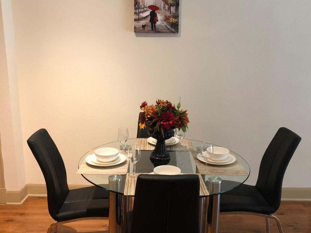 Gorgeous Furnished Near Texas Medical Center & Nrg Stadium