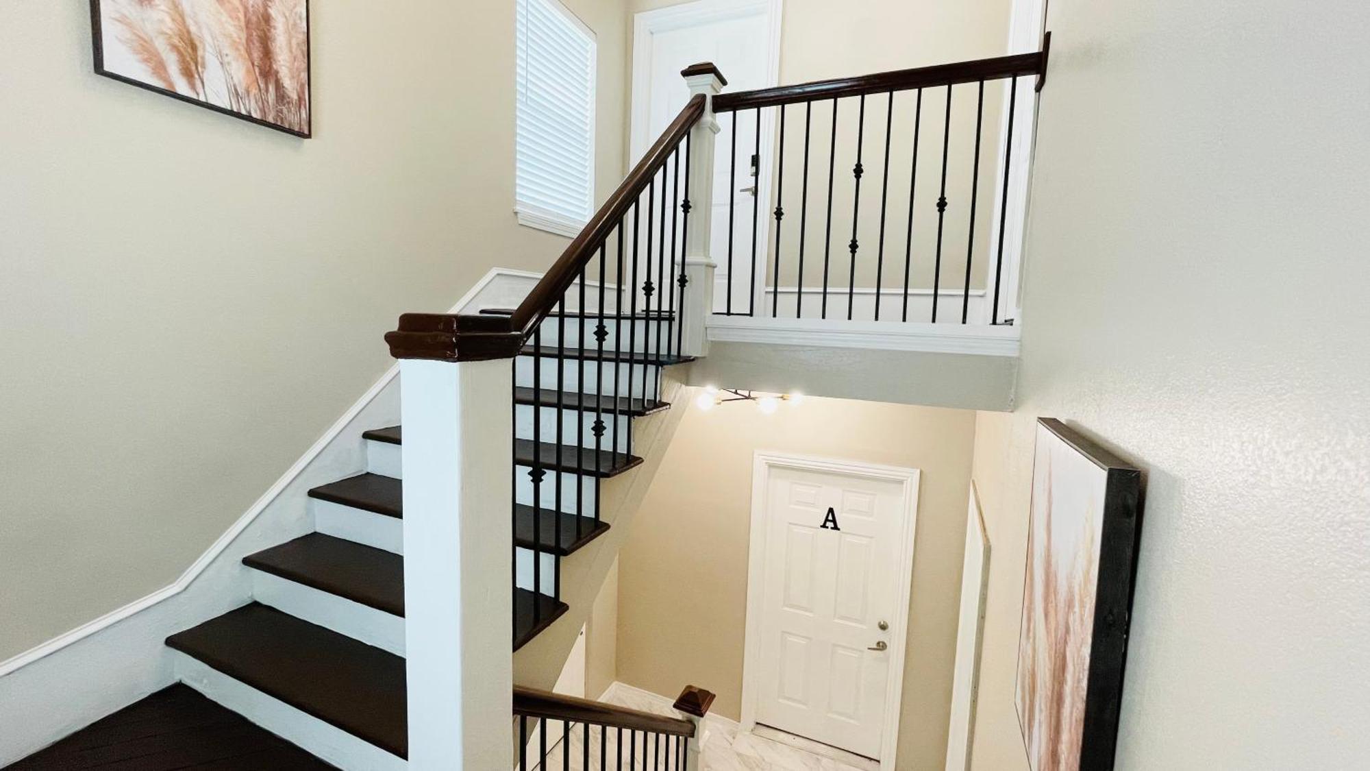 Delightful Location In Midtown! *