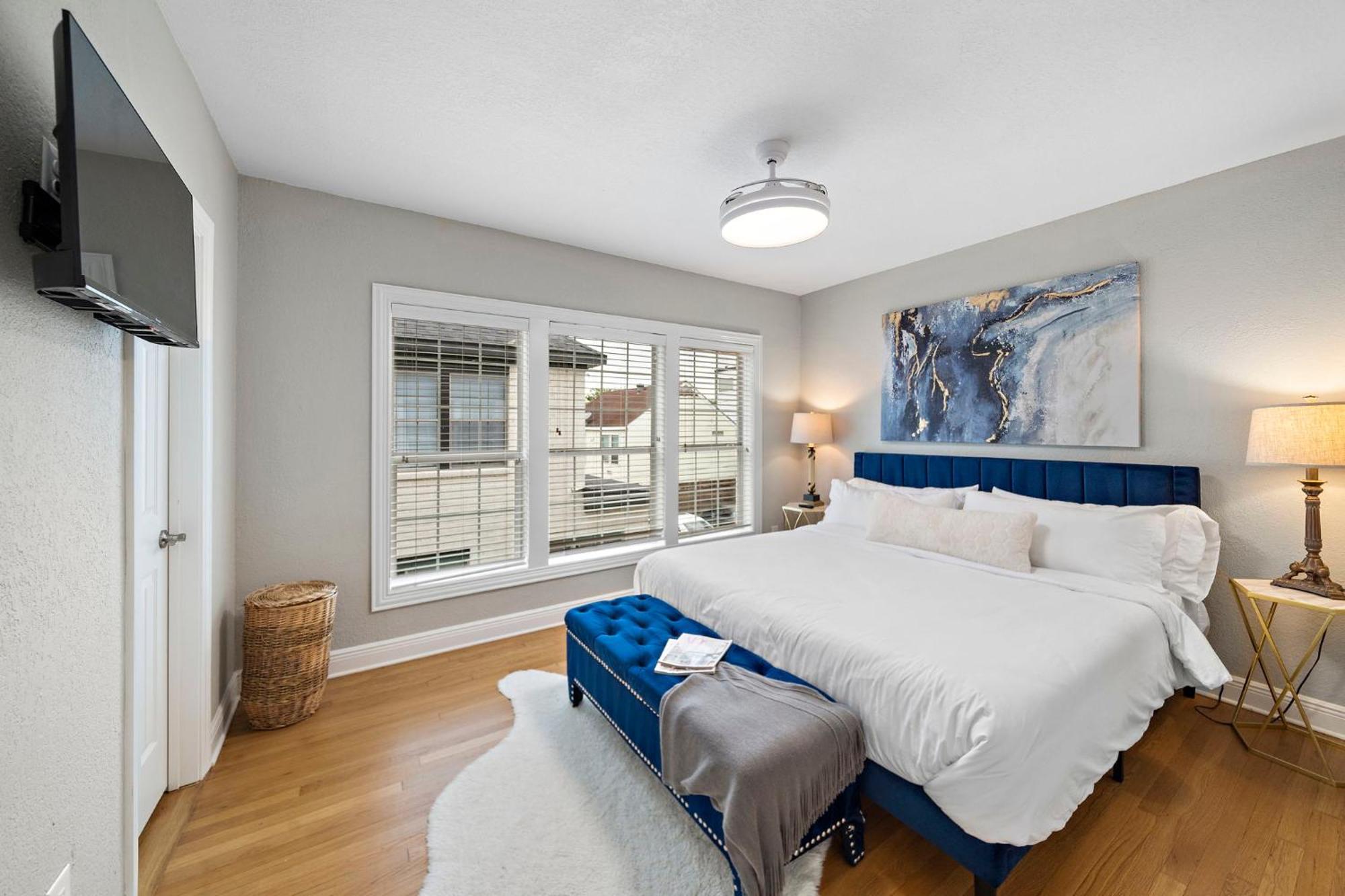 Apartment The Queen's Gambit Ii Houston