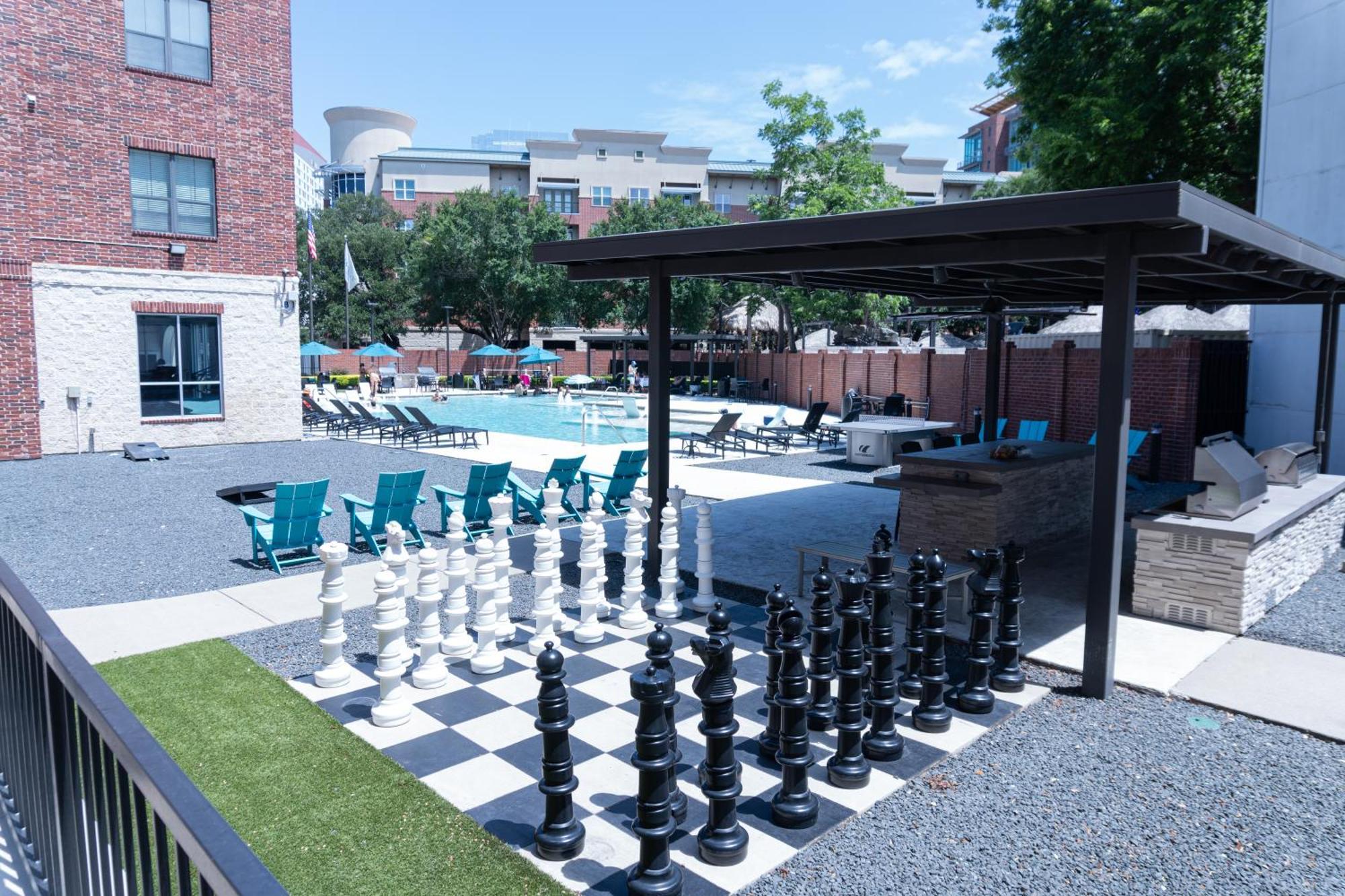 Luxurious One Bedroom One Bath Midtown *