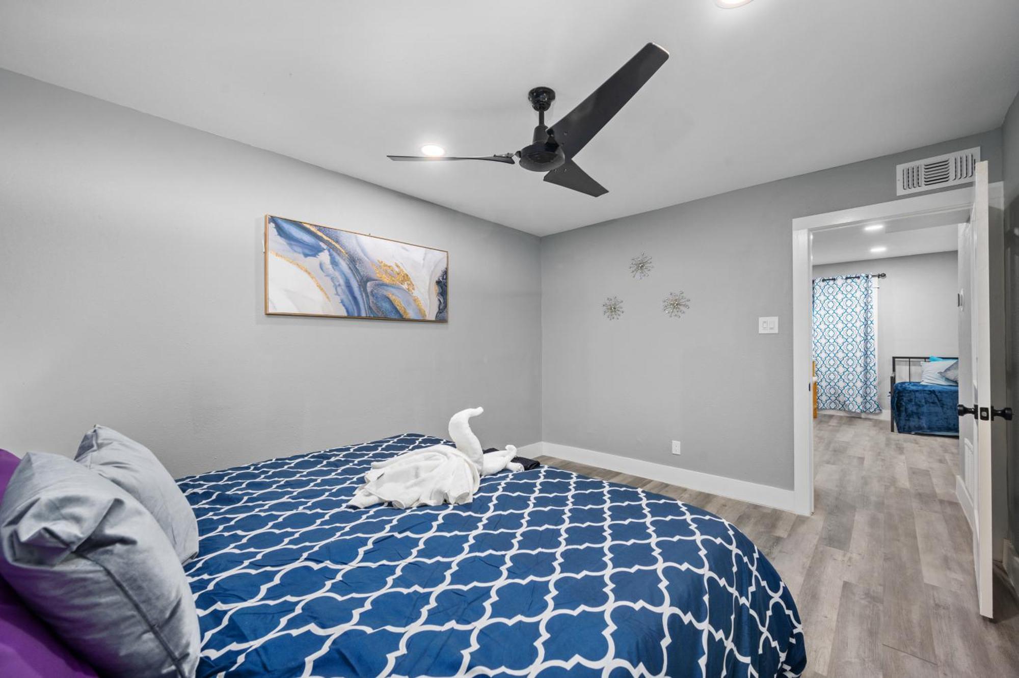 Comfortable 2br In Vibrant Heights Apartment