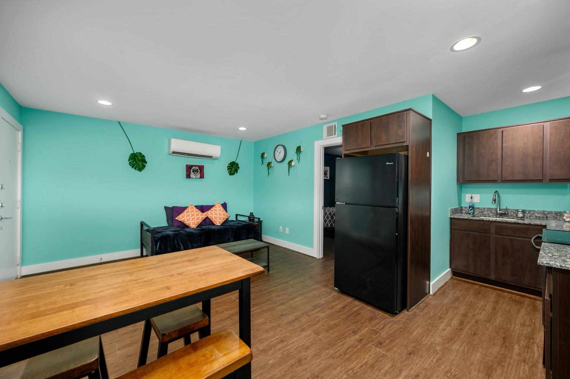 Apartment 1br With Free Parking Near Med Center & Nrg Stadium *