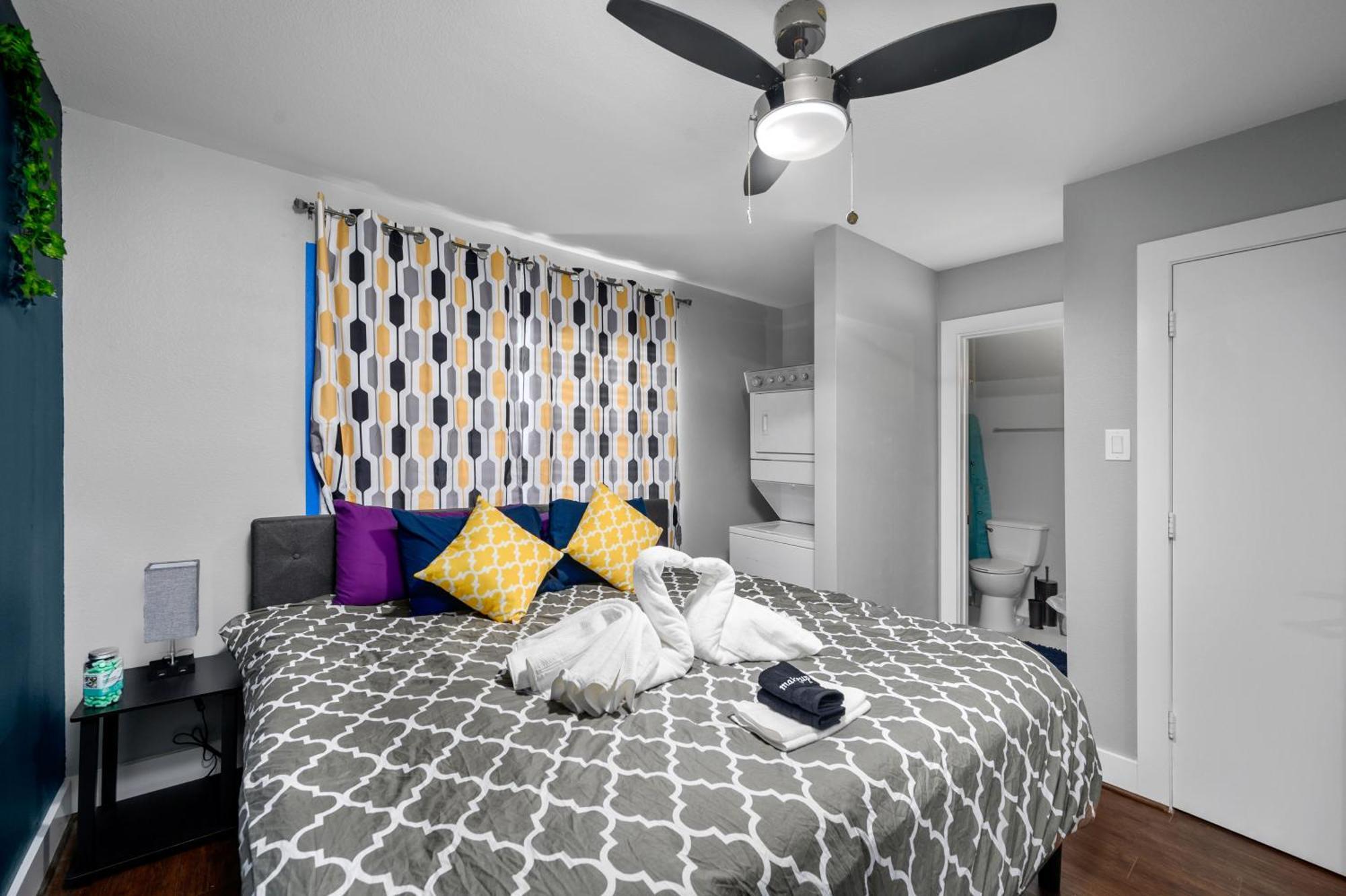 1br With Free Parking Near Med Center & Nrg Stadium Houston