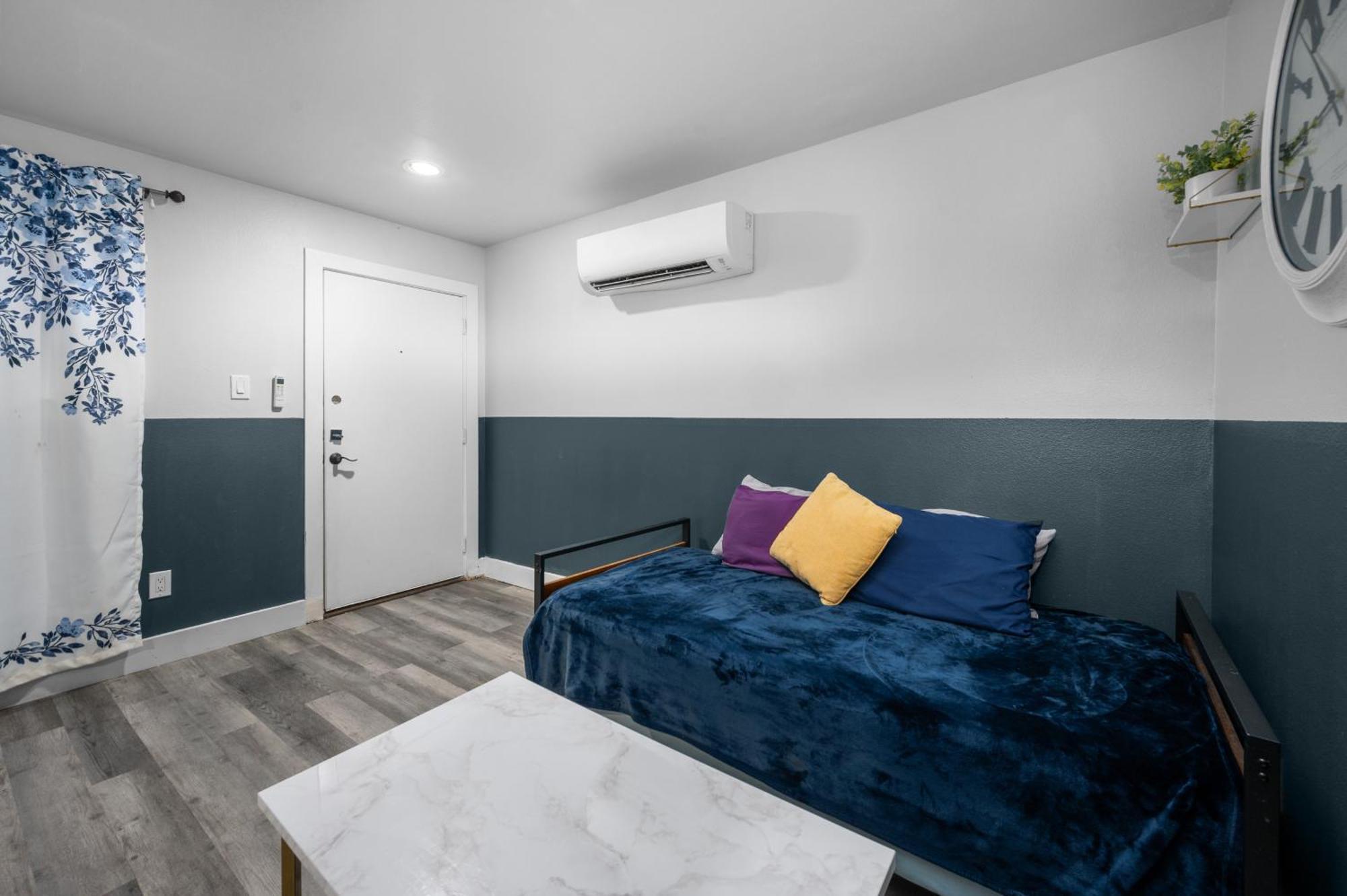 Modern Quirky Apt Near Nrg Stadium & Medical Center Apartment