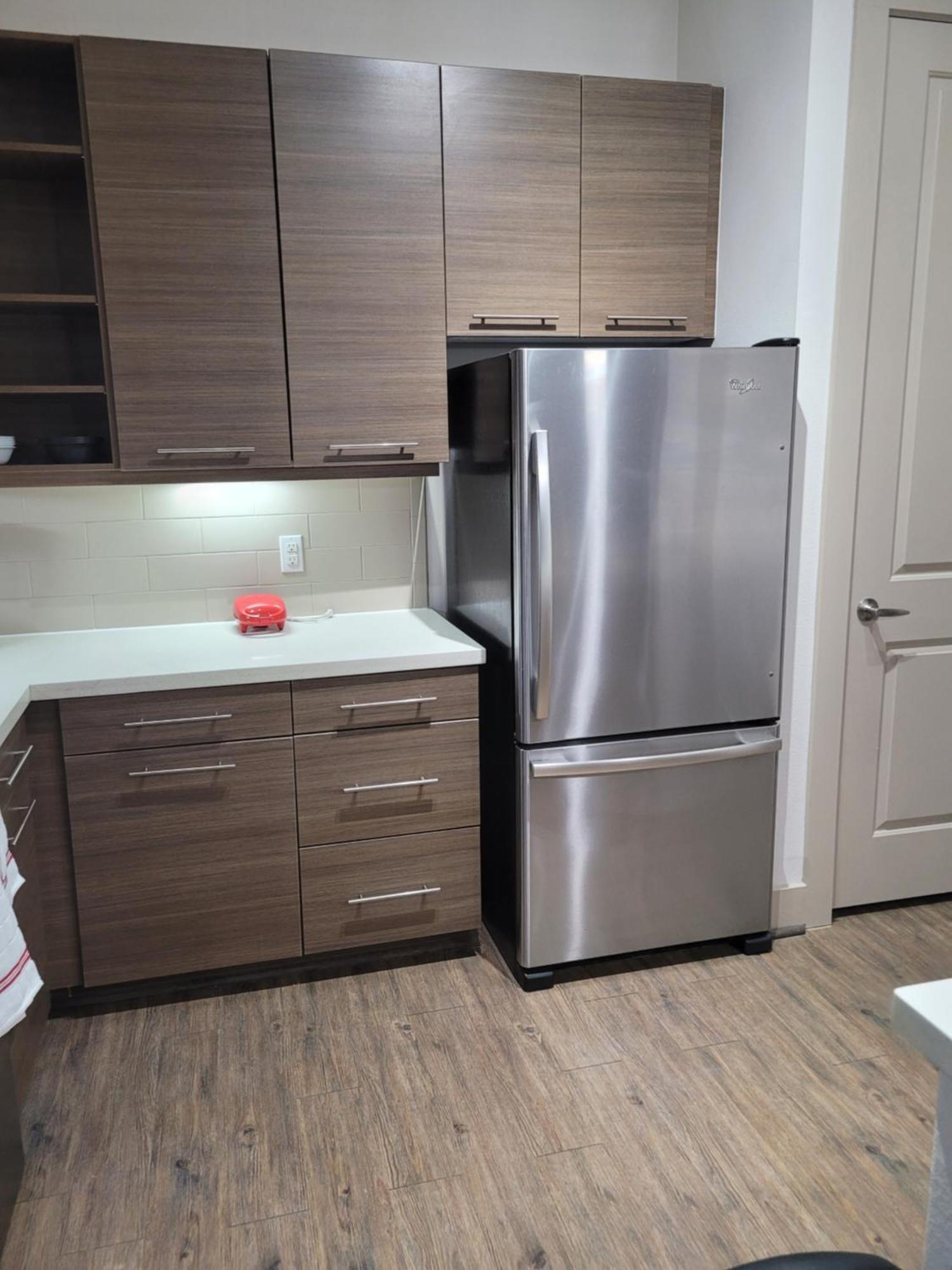 A Downright Downtown Delite Apartment *