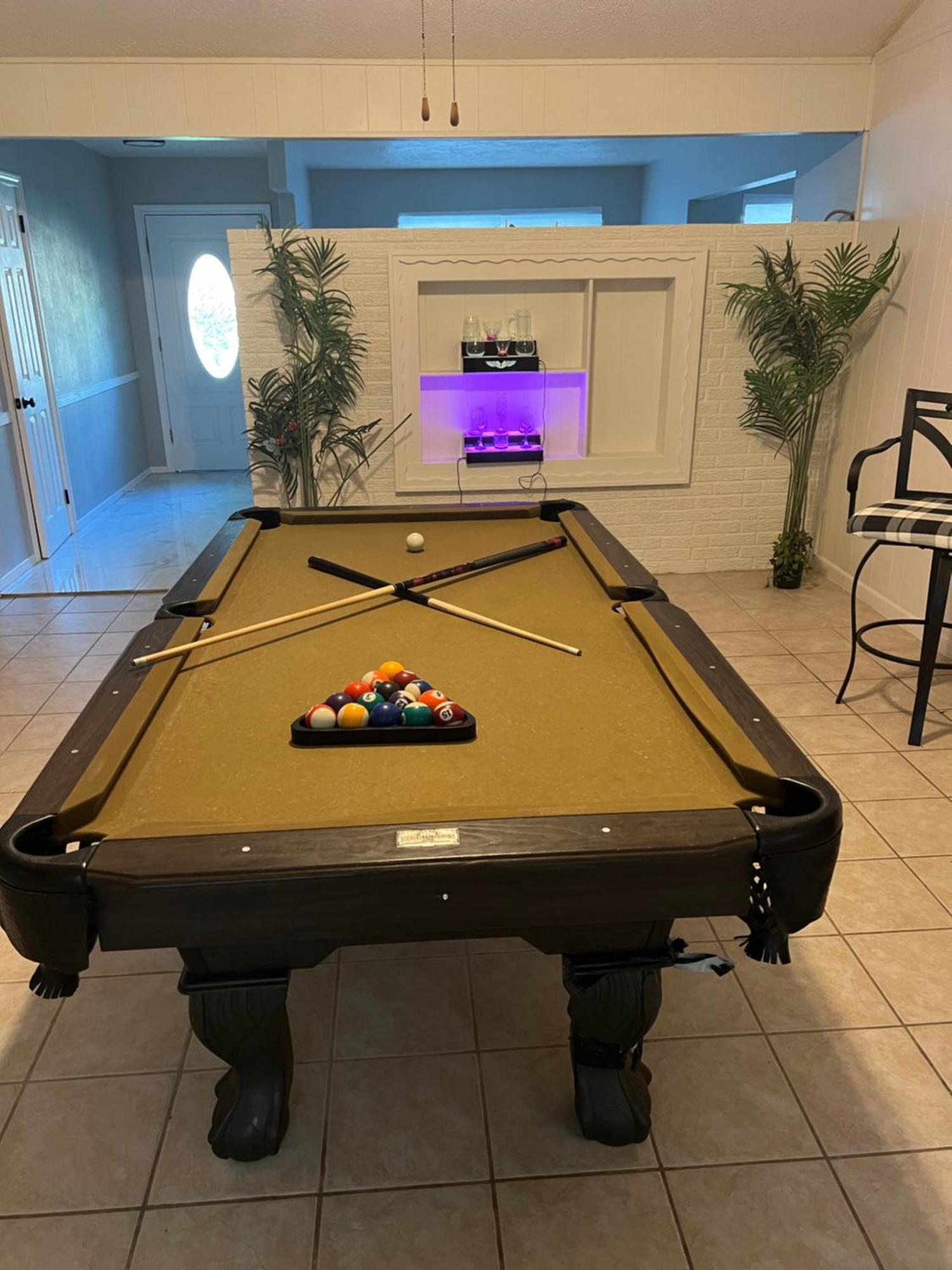 Indoor Heated Pool, Hot Tub And Steam Holiday home