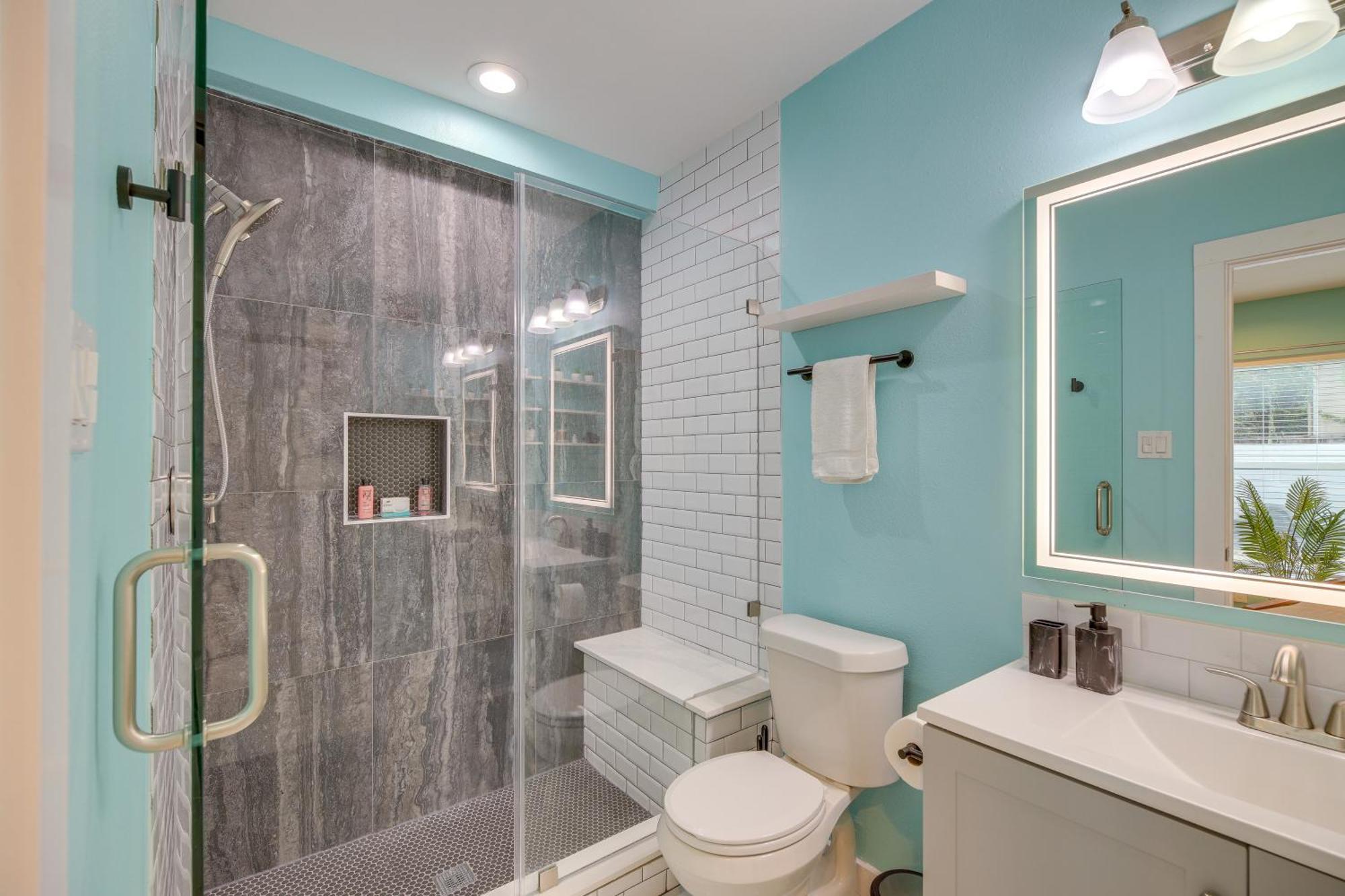 With Furnished Patio! * Houston