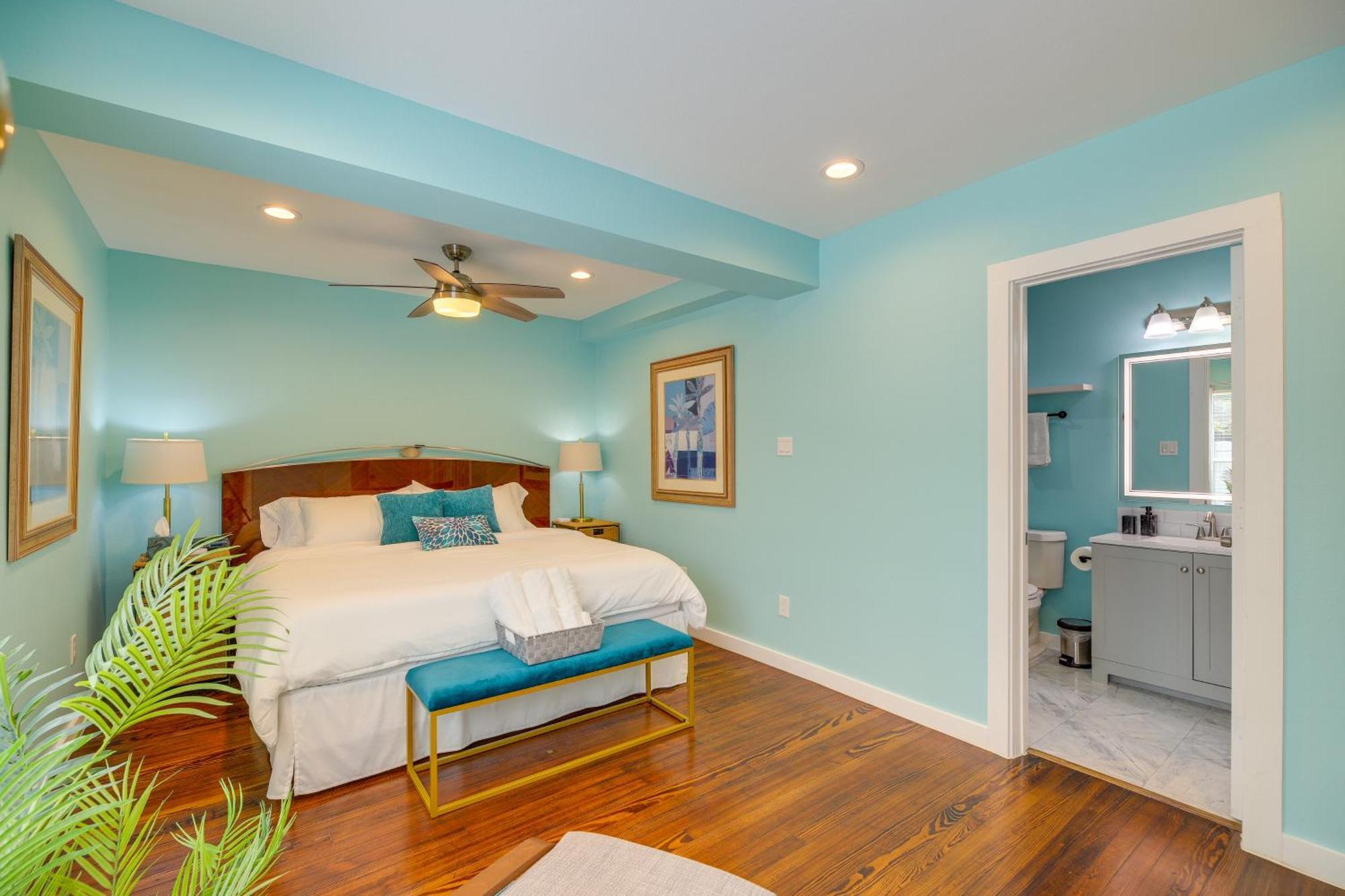 With Furnished Patio! *