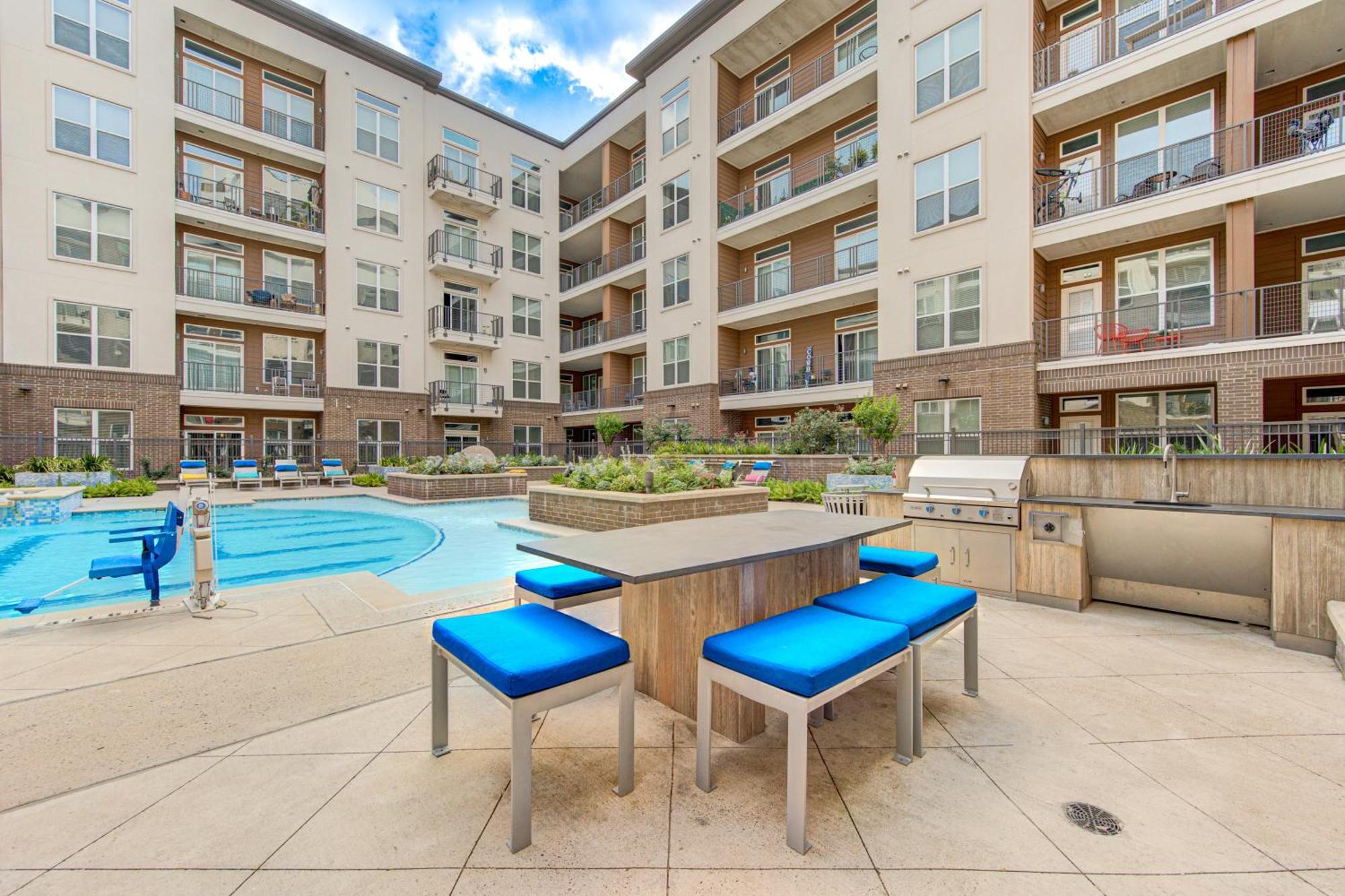 Cozy Downtown Petok Free Wi-fi Free Parking *