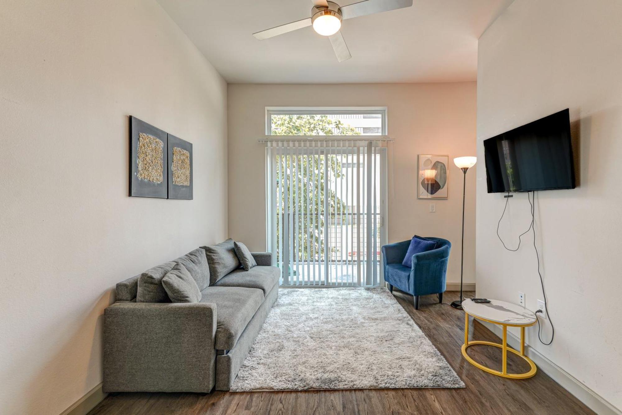 Cozy Downtown Petok Free Wi-fi Free Parking