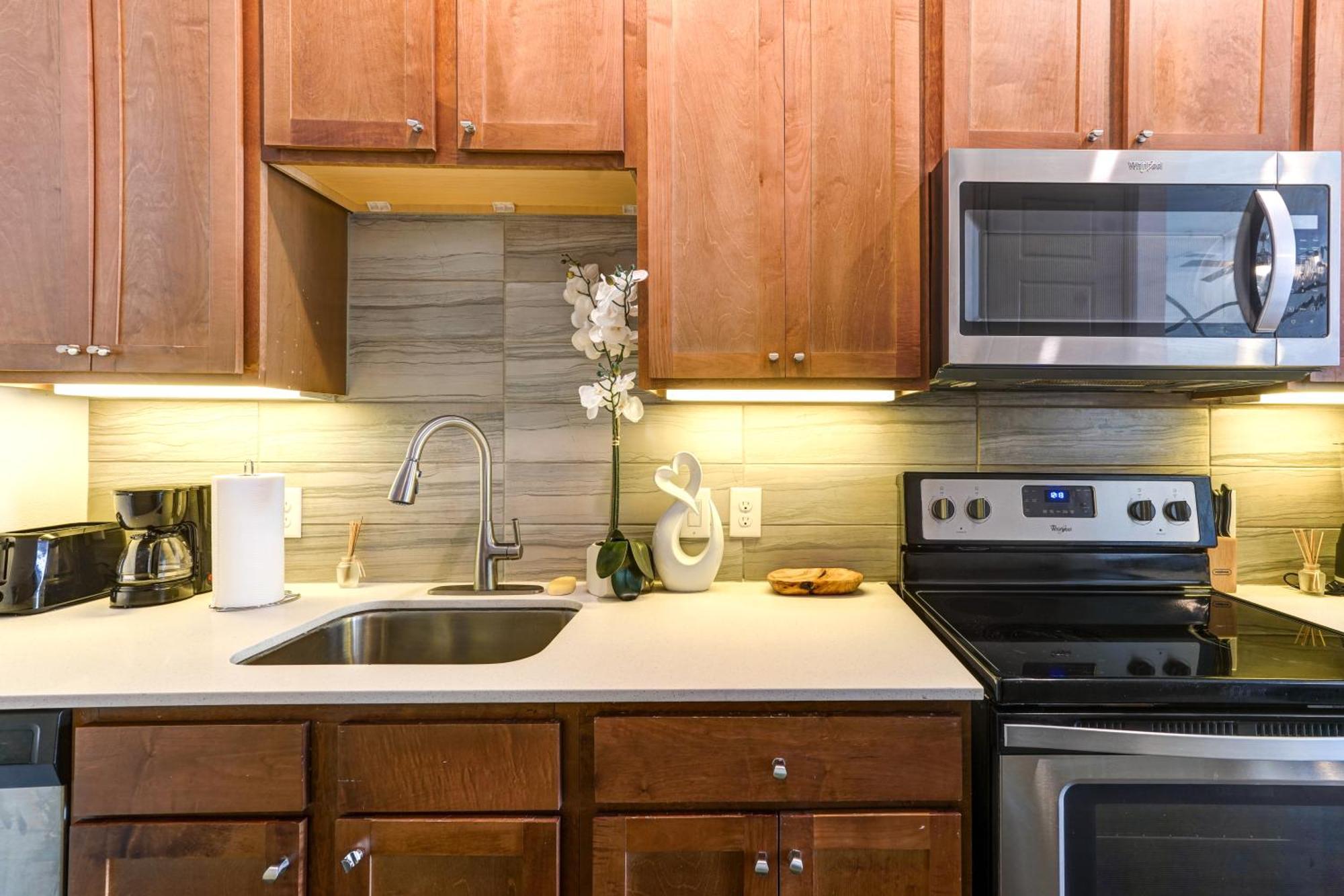 Cozy Downtown Petok Free Wi-fi Free Parking Apartment *
