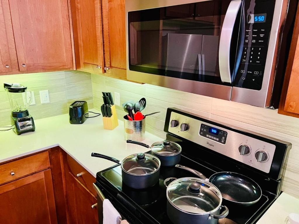 Downtown Apart 1 Bed 1 Bath Free Parking *