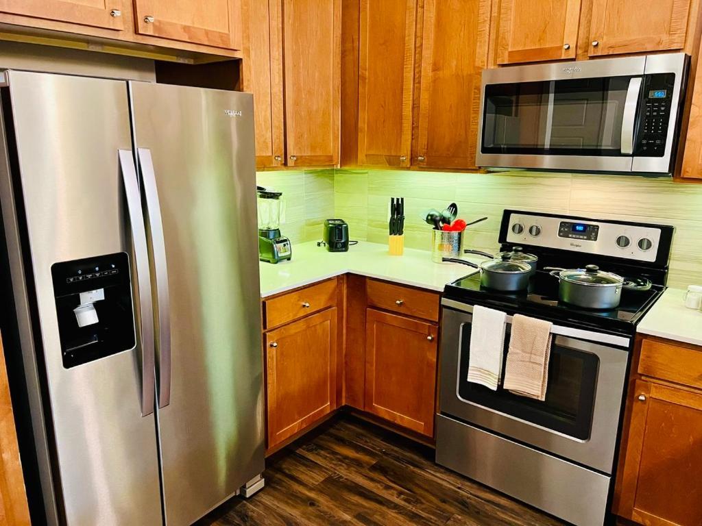 Apartment Downtown Apart 1 Bed 1 Bath Free Parking *