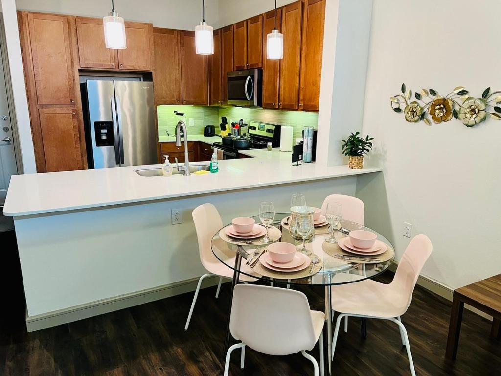 Downtown Apart 1 Bed 1 Bath Free Parking Apartment