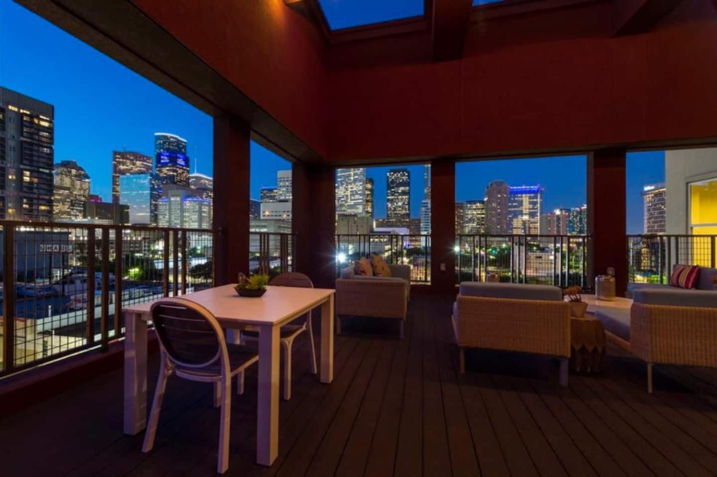 Downtown Apart 1 Bed 1 Bath Free Parking * Houston