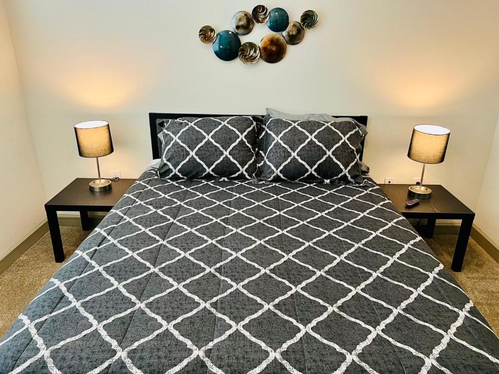 Apartment Downtown Apart 1 Bed 1 Bath Free Parking *