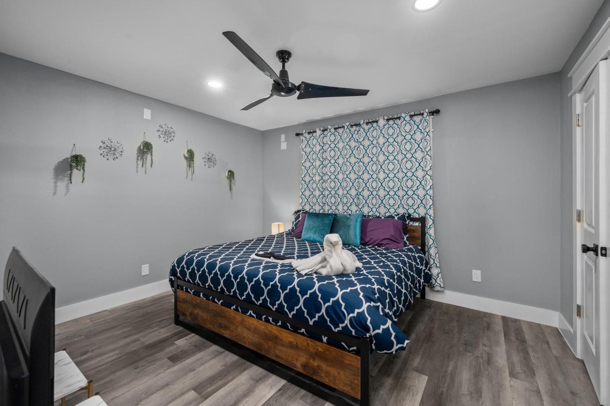 Charming 1br Heights With Pool And Free Park Houston